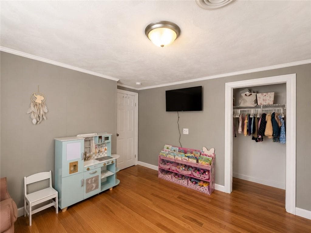 31 Foster Street - Photo 5