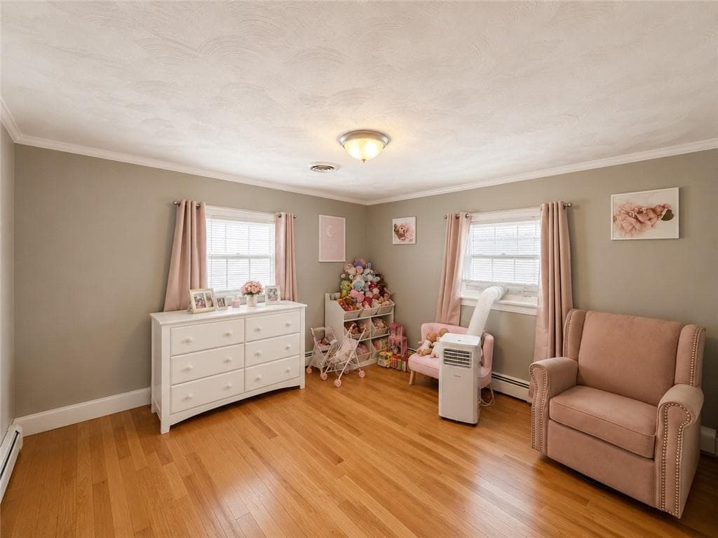 31 Foster Street - Photo 4