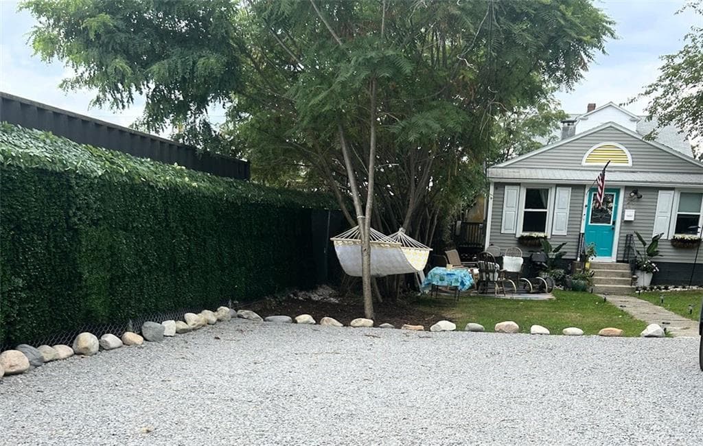 147 Aborn Avenue - Photo 4