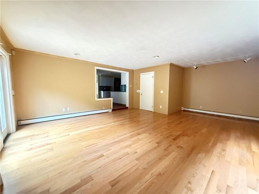 243 Deerfield Road - Photo 5