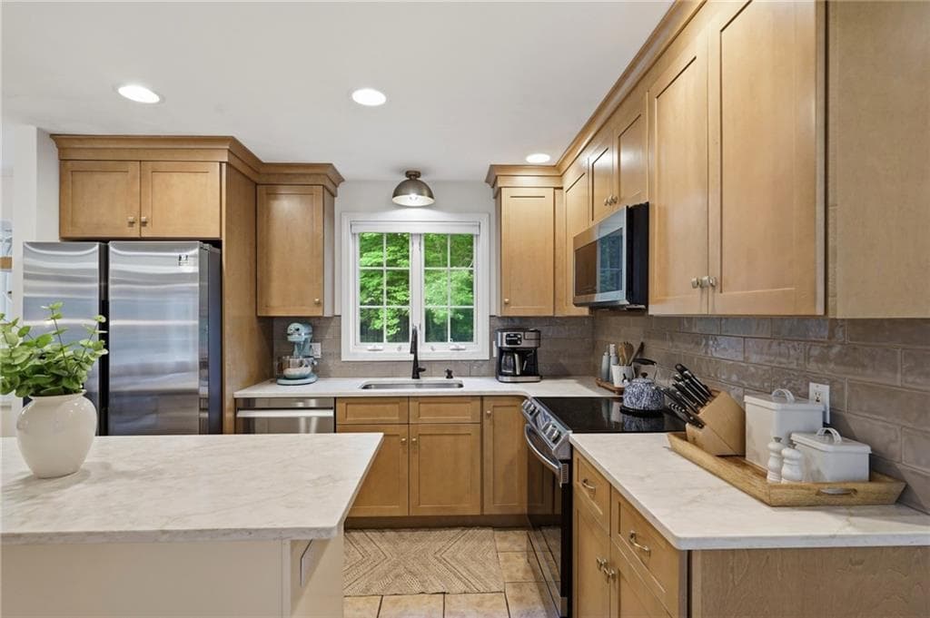 122 Money Hill Road - Photo 4