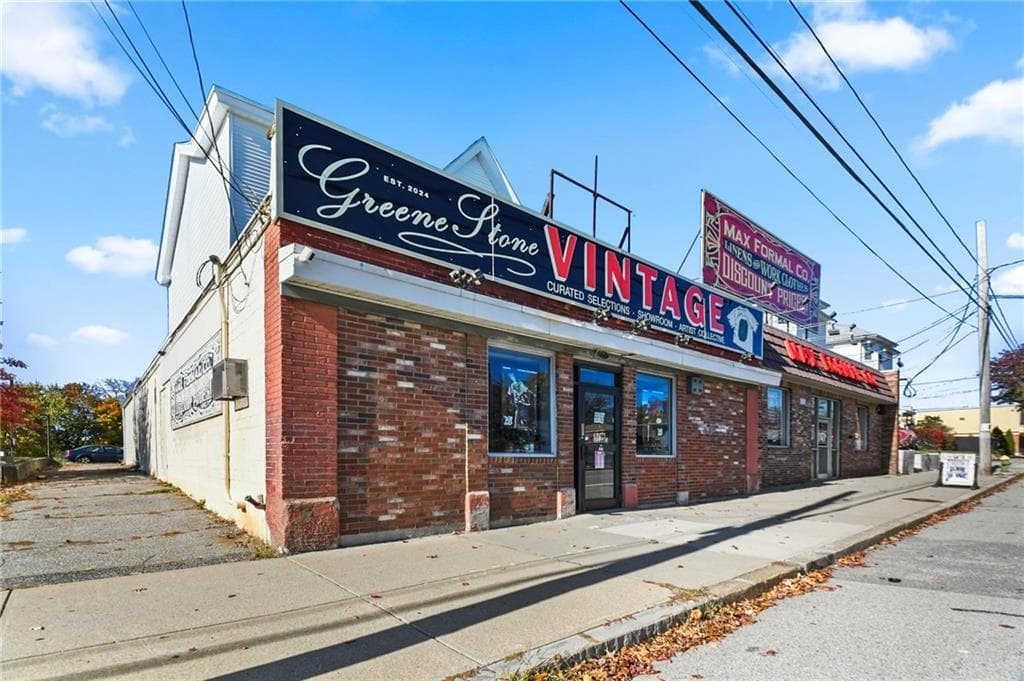 1158 1172 N. Main and 81 Nashua Street - Photo 4