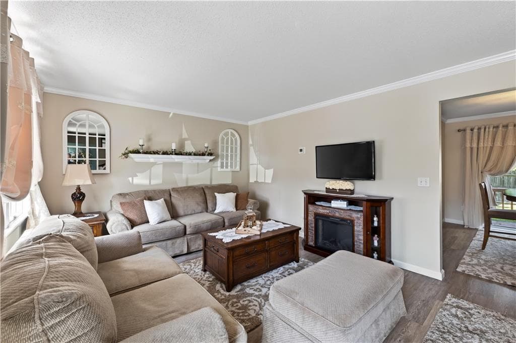 735 Willett Avenue #305 - Photo 4