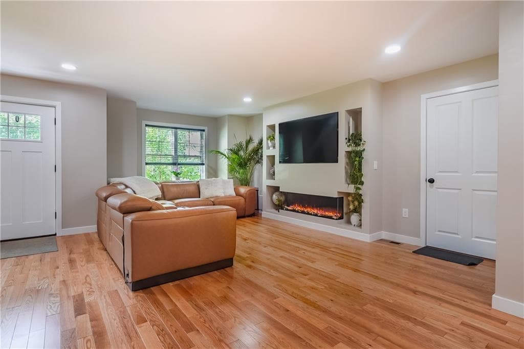 2 Overhill Road - Photo 4