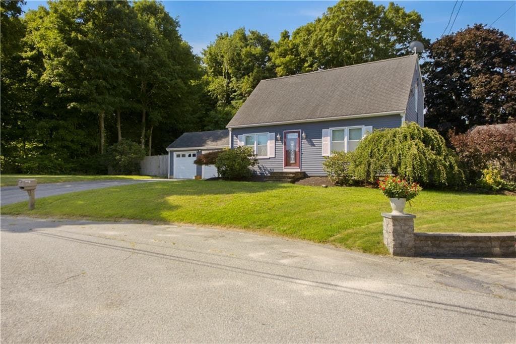 5 Beejay Court - Photo 3