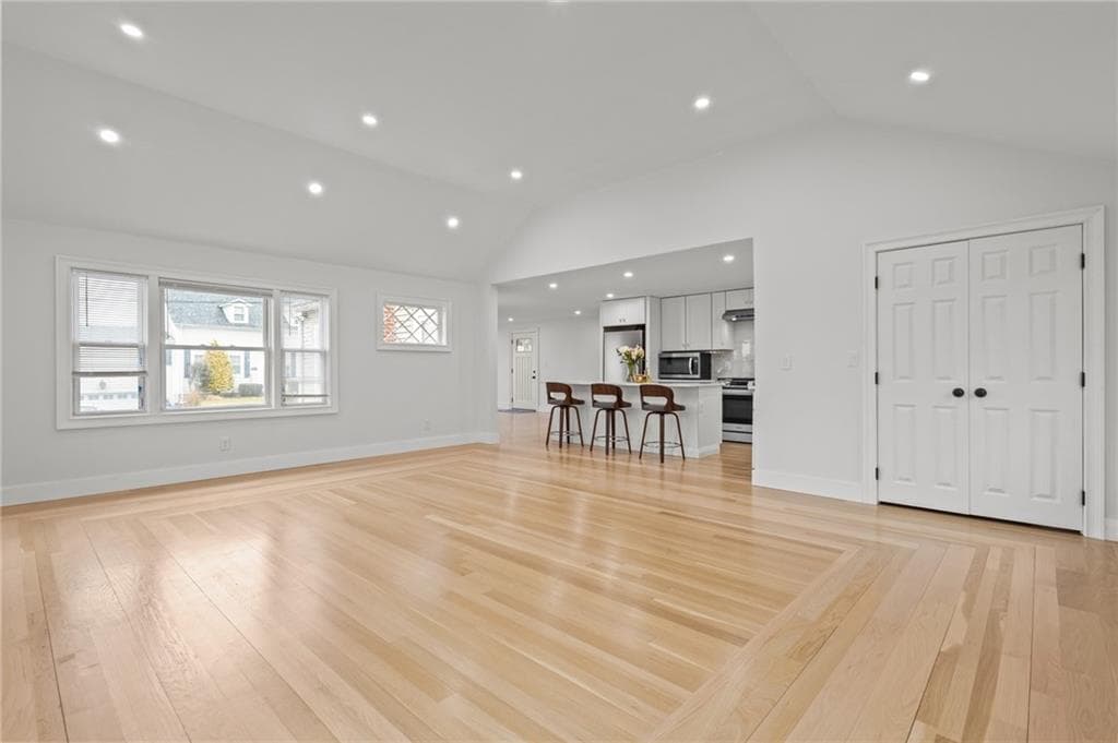 9 Country Parkway - Photo 4