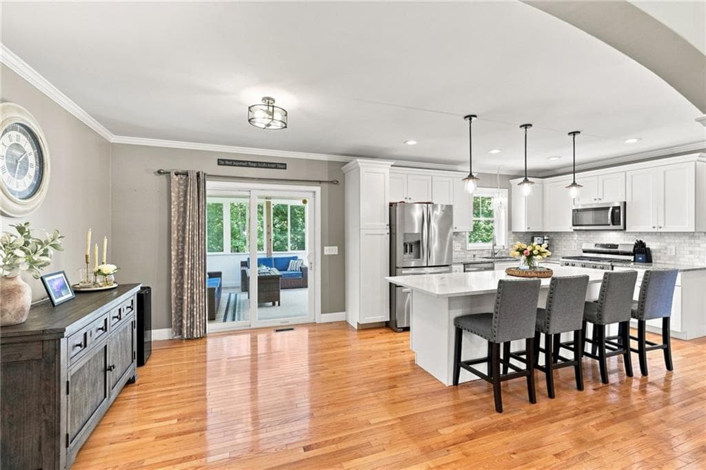114 Teakwood Drive - Photo 2