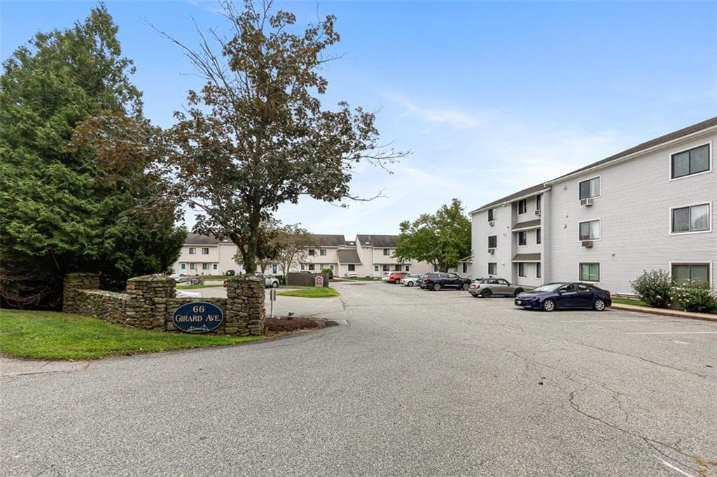 66 Girard Avenue #223