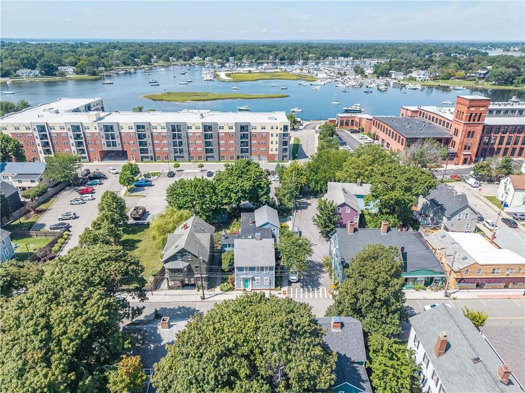 77 Water Street - Photo 5