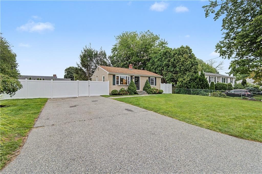 8 Progress Avenue - Photo 4