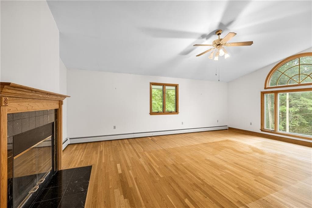 2157 Middle Road - Photo 2