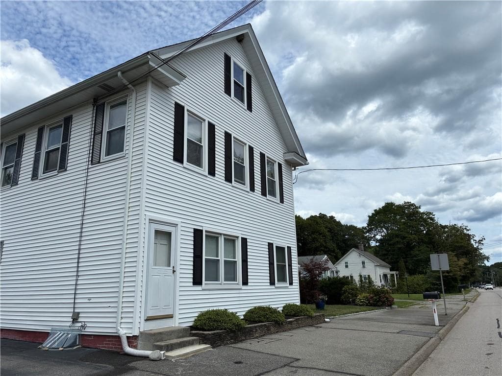 88 Newman Avenue