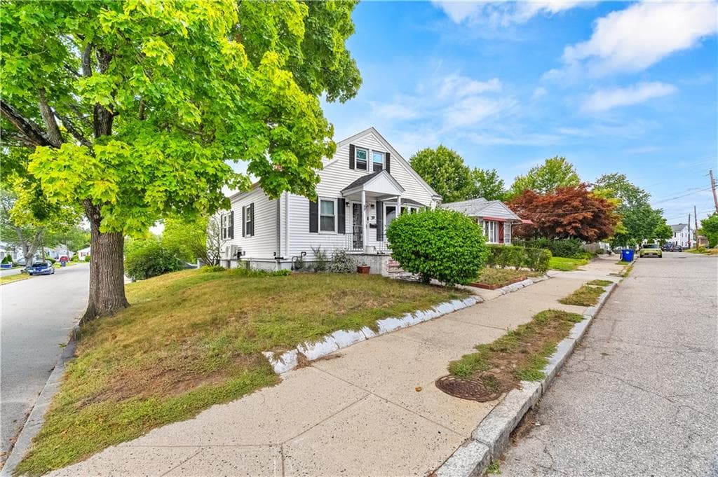39 Bolton Avenue - Photo 4