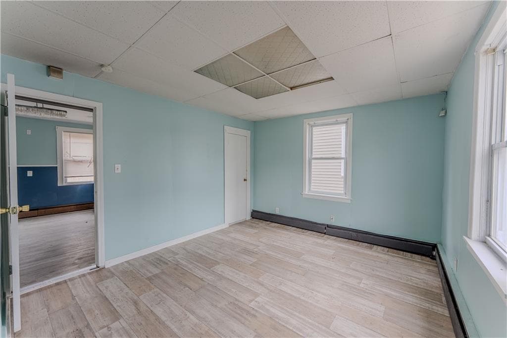 190 Manton Avenue - Photo 3