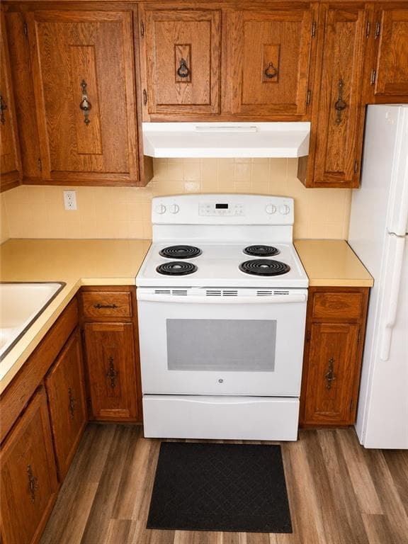 2160 Mineral Spring Avenue #3-7 - Photo 4