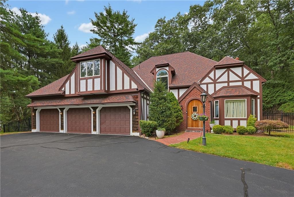 34 Georgiana Drive