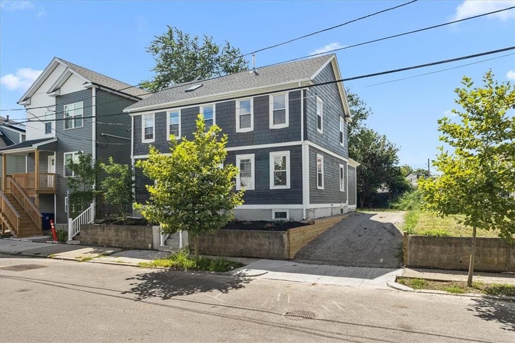 149 Burnside Street - Photo 3