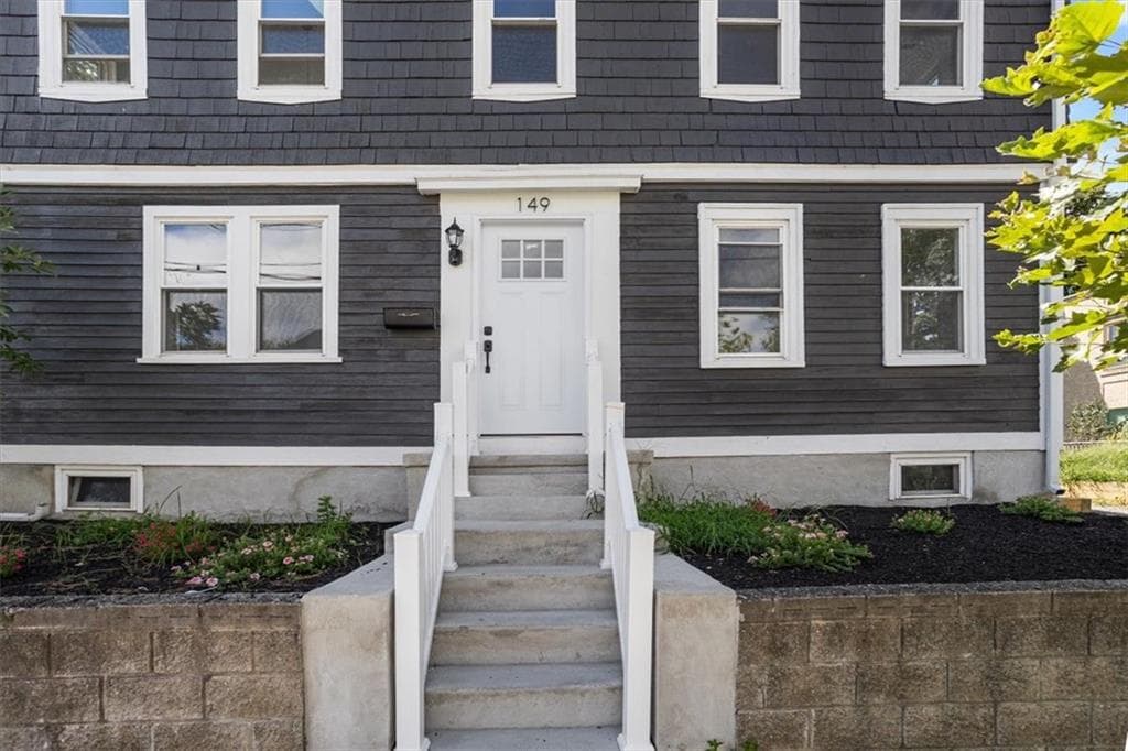 149 Burnside Street - Photo 4
