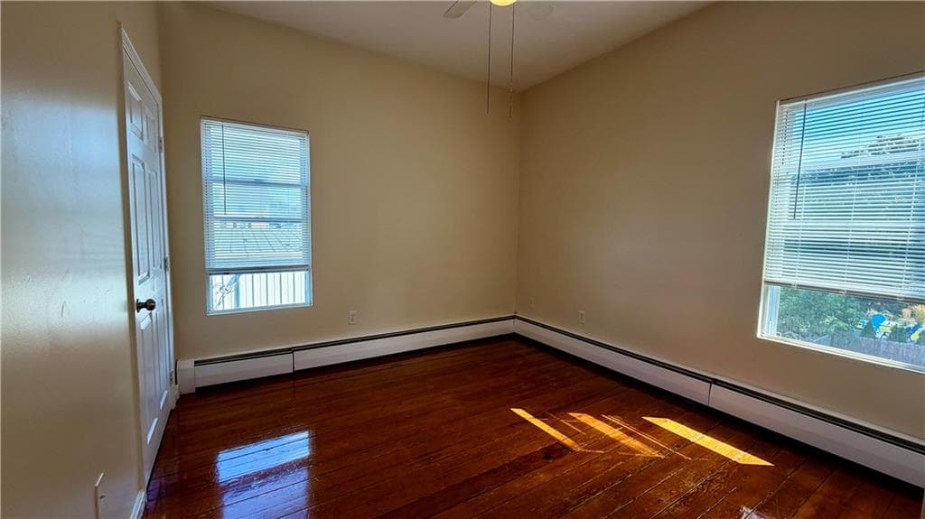 384 Metacom Avenue - Photo 4