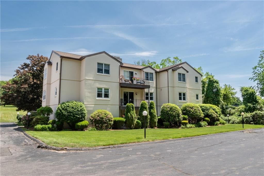 185 Manville Hill Rd Road #506