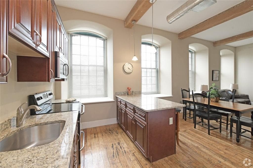 624 WASHINGTON Street #A-330 - Photo 4