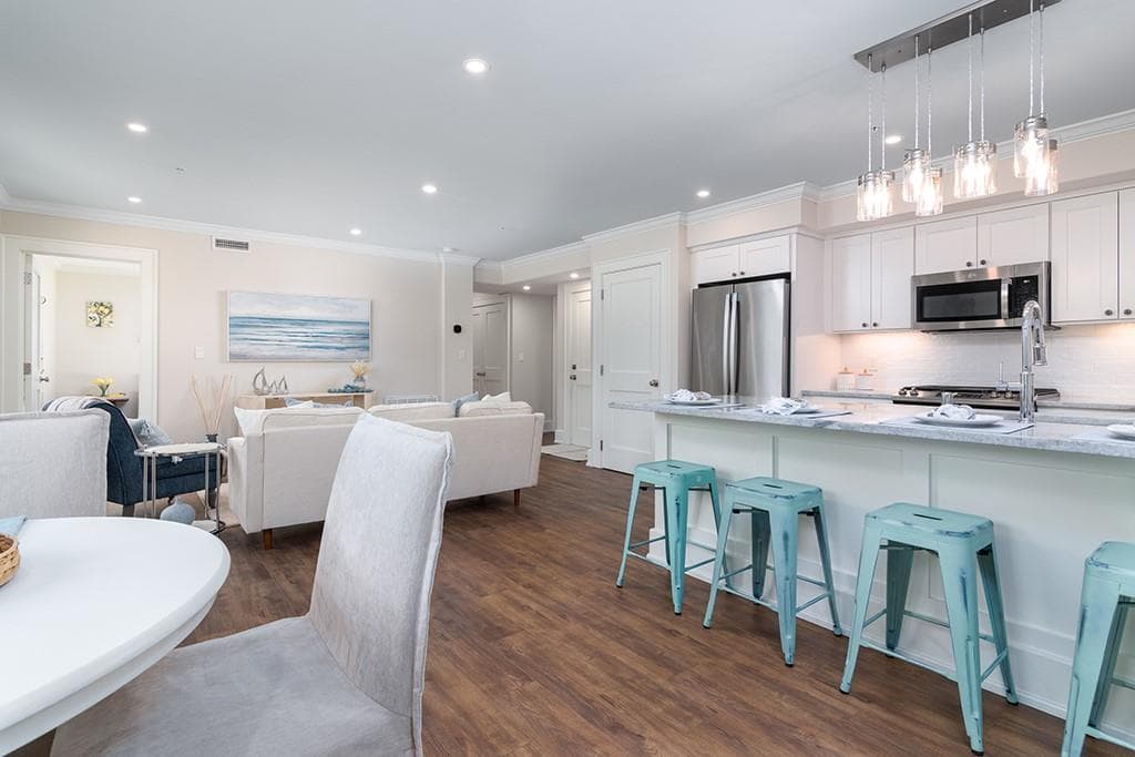 20 East Bowery Street #1A