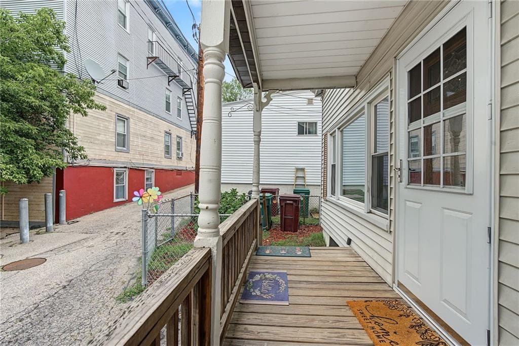 283 front Street - Photo 3