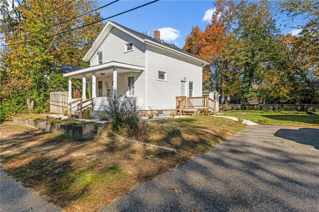 34 Read Avenue - Photo 3