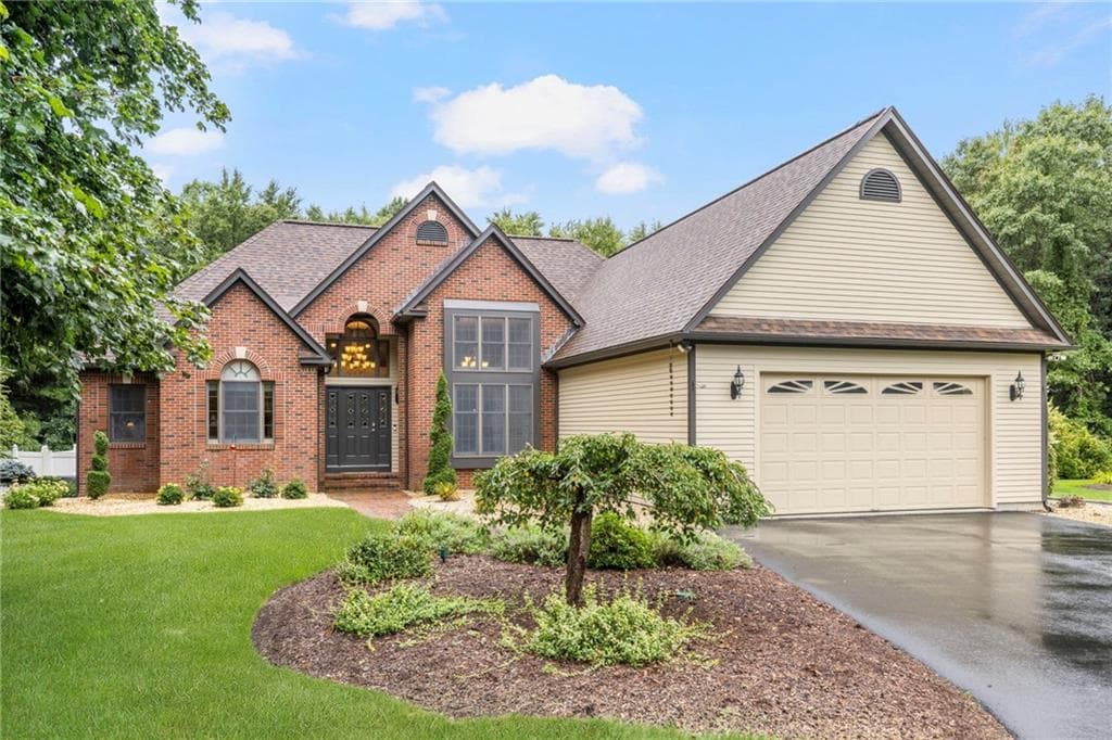 42 Deer Run Drive - Photo 2