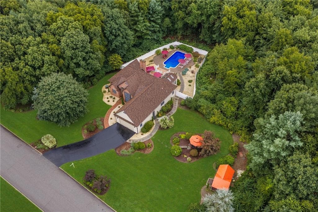 42 Deer Run Drive - Photo 4