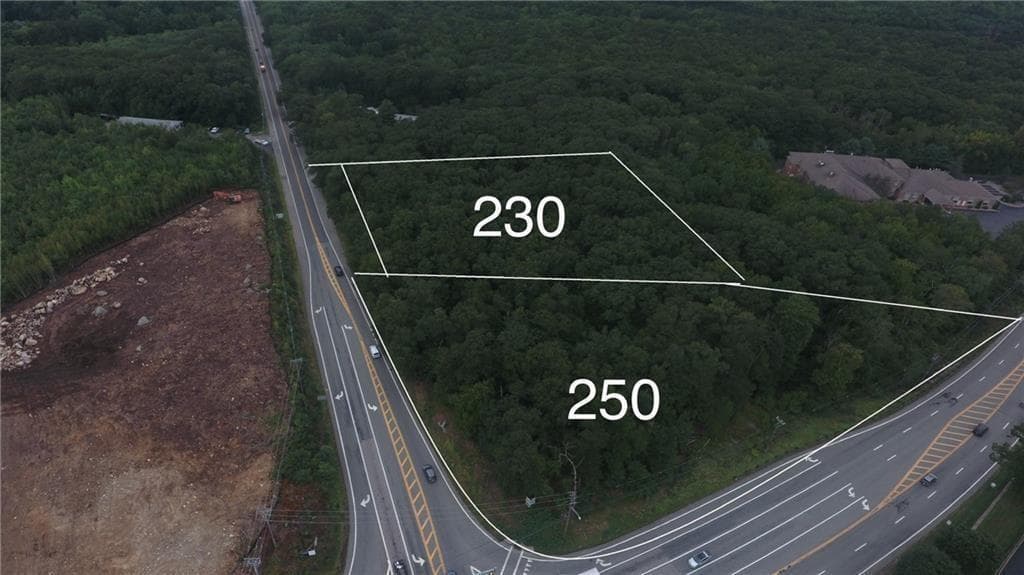 250 George Washington Highway - Photo 2