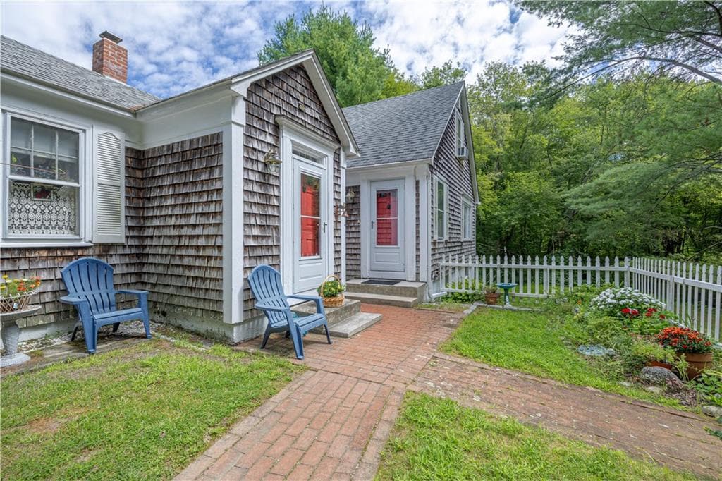 126 Cucumber Hill Road - Photo 4
