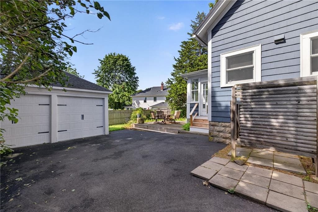 58 Hyland Avenue - Photo 2
