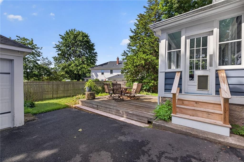 58 Hyland Avenue - Photo 4
