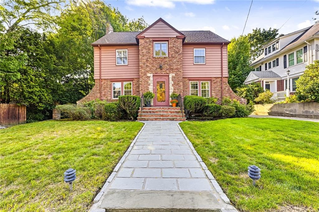 49 Laurel Avenue