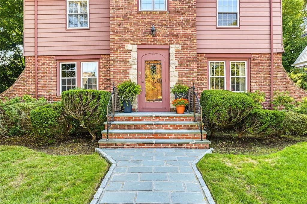 49 Laurel Avenue - Photo 4