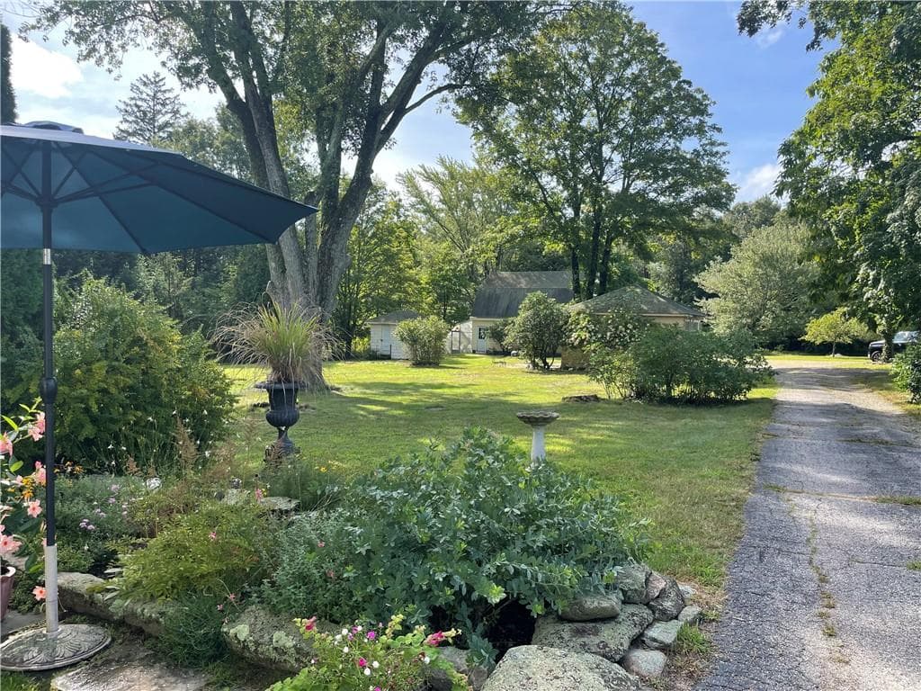 808 Ten Rod Road - Photo 4