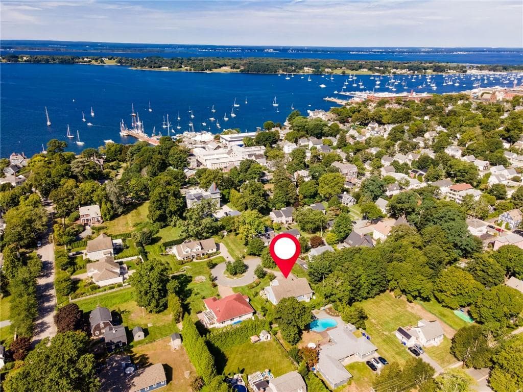 13 Howe Street - Photo 3