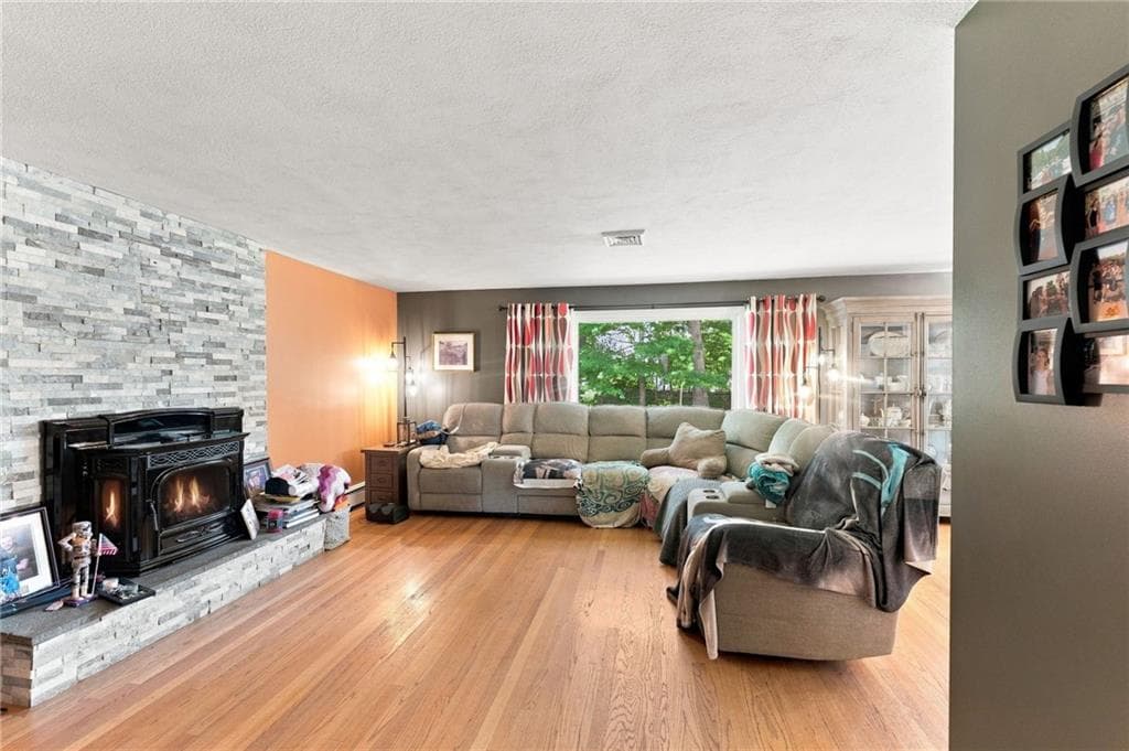 95 Thomas Leighton Boulevard - Photo 3