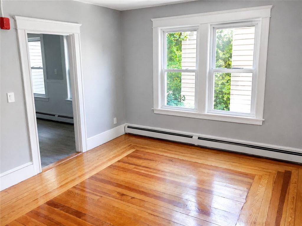 392 Carrington Avenue - Photo 5