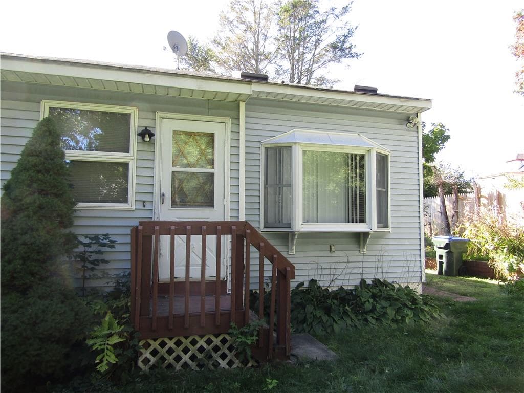 42 Peter Street - Photo 2