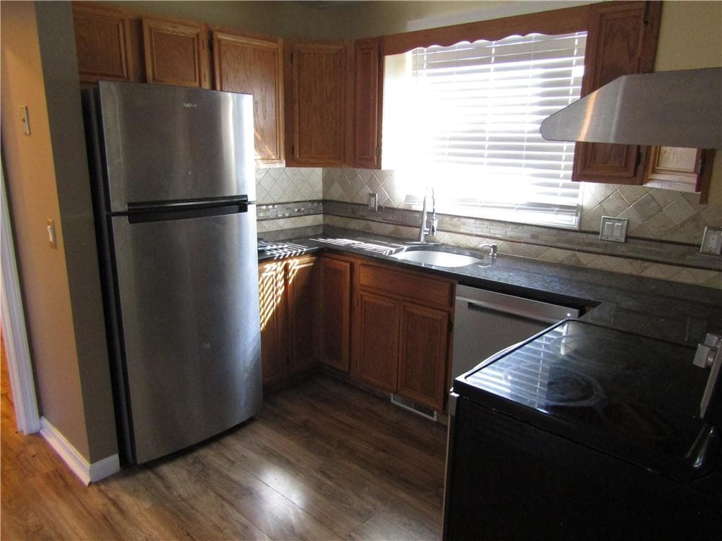 42 Peter Street - Photo 3
