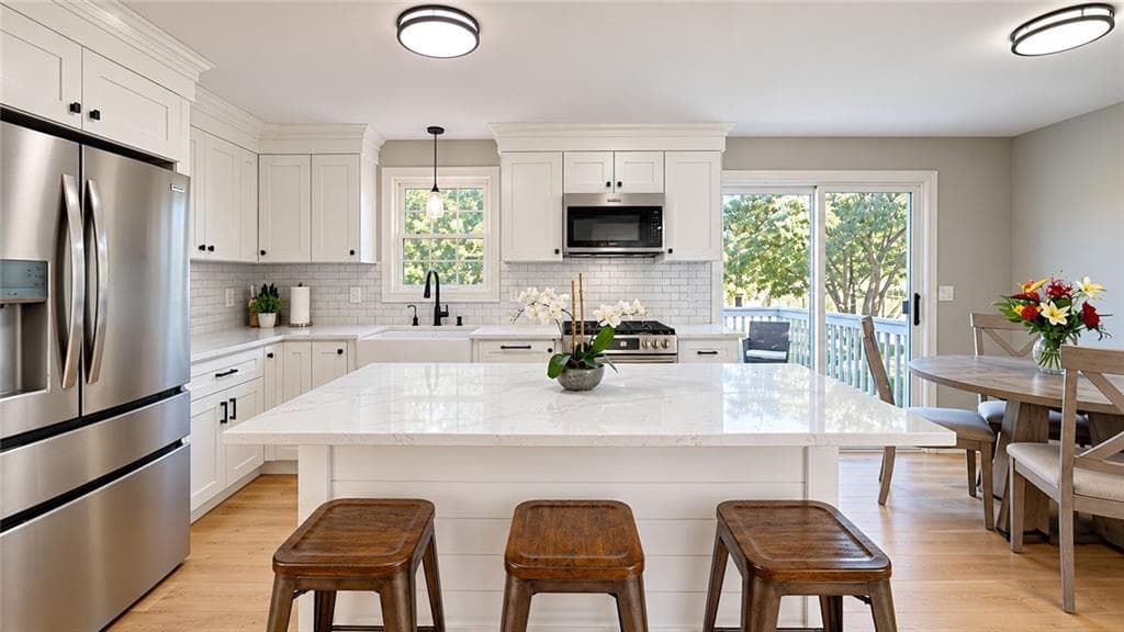 4 Cooke Place - Photo 2
