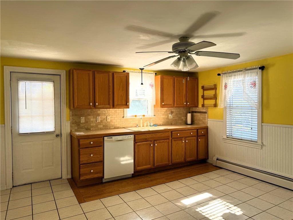 46 Mount Hope Avenue - Photo 2