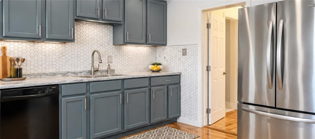 202 Brewster Street - Photo 4