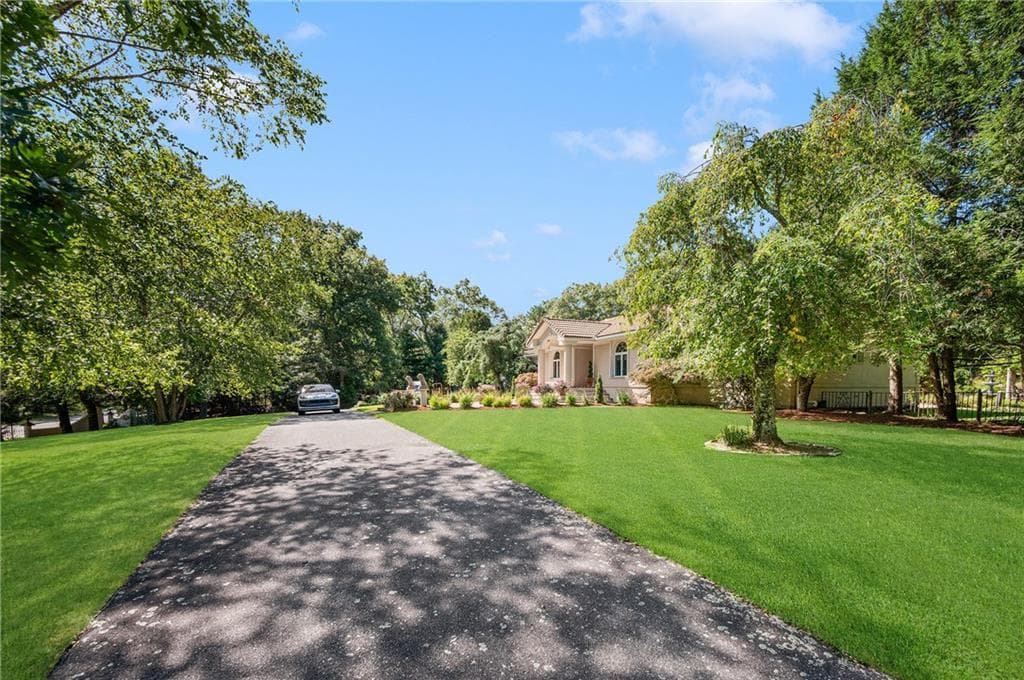 22 Brook View Drive - Photo 2