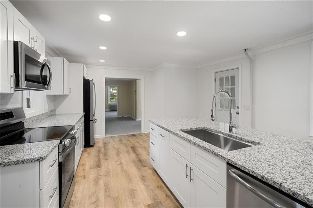 2 Plainfield Pike - Photo 5