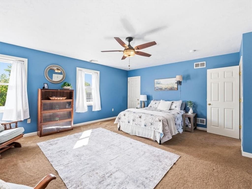130 Winslow Avenue - Photo 2