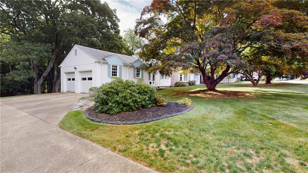 96 Paterson Avenue - Photo 3
