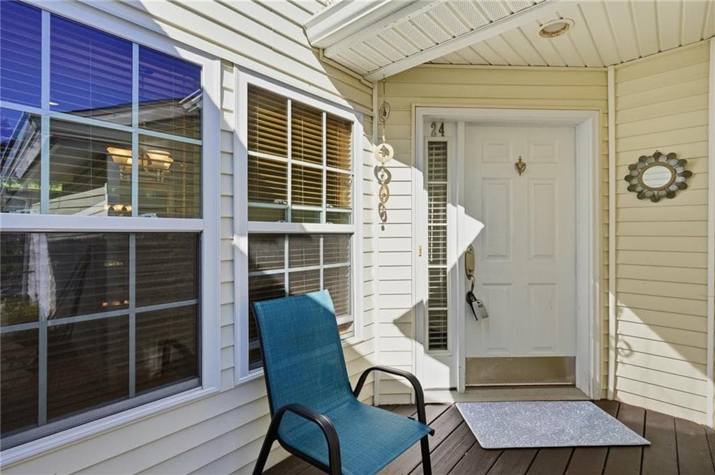 24 Silver Pines Boulevard